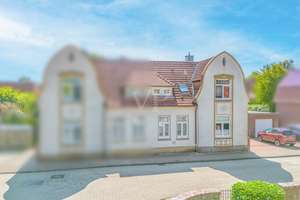 Nordseenähe - Zentrale Doppelhaushälfte mit Sonnenterrasse in Norden – Die vollständige Adresse der Immobilie erhältst du vom Anbieter., 26506 Norden – Vorschaubild 2