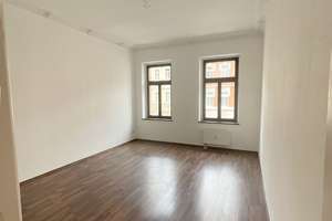 Die ist es! + Vermietete 3 Zimmer in Gohlis + Sonniger Westbalkon + Dunkles Laminat + Bad mit Wanne – Breitenfelder Straße 81, 4157 Gohlis-Mitte, Leipzig – Vorschaubild 2