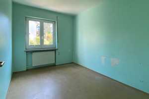 TOP-LAGE NÜRNBERG-MÖGELDORF: GROSSE ZWEIFAMILIEN-DOPPELHAUSHÄLFTE MIT GARAGE IN RUHIGER LAGE – Nürnberg – Vorschaubild 10