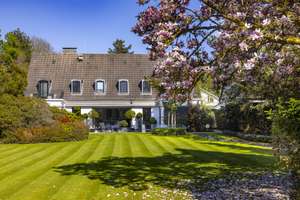Stilvolle Landhausvilla auf großzügigem Parkgrundstück in bester Lage von Alt-Meererbusch – Die vollständige Adresse der Immobilie erhältst du vom Anbieter., 40667 Meerbusch – Vorschaubild 3