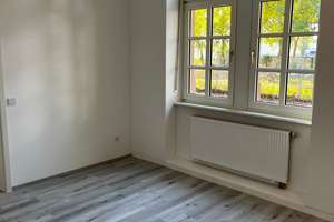 Parkinsel Ludwigshafen: Wohnen mit Charakter: 2-Zimmer-Wohnung in Ludwigshafen-Süd – 67061 Süd, Ludwigshafen am Rhein – Vorschaubild 2