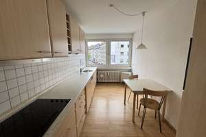 Großzügige 2‑Zimmer‑Wohnung mit Balkon*Einbauküche