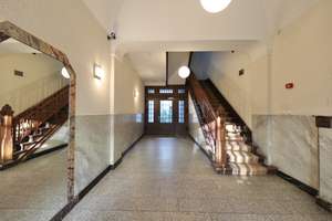 GRÜNDERZEIT-ALTBAU MIT AUFZUG - STUCK, HOHE DECKEN, FISCHGRÄTPARKETT, LOGGIA & BALKON -  NAHE U-BAHN – Richard-Wagner-Straße 49, 10585 Charlottenburg, Berlin – Vorschaubild 22