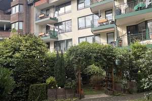 Schicke 2-Zimmer-Wohnung mit  Aufzug, Balkon und TG-Stellplatz, ideal für Single!