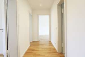 14qm Balkon, saniert mit Dusche & Wanne am Sennteichplatz – Die vollständige Adresse der Immobilie erhältst du vom Anbieter., 68199 Neckarau, Mannheim – Vorschaubild 2