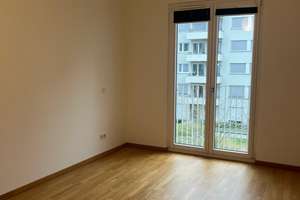 +++ sonniger Balkon mit zwei Zimmer und Einbauküche +++ – Lehrter Straße 23A, 10557 Moabit, Berlin – Vorschaubild 4