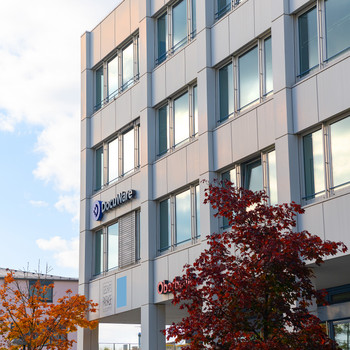 Provisionsfrei ! Helle Bürofl ächen in zentraler Lage direkt vom Eigentümer