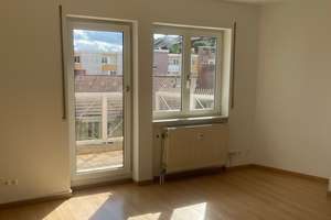 Sonniges 1-Zimmer -Appartement mit neuer Einbauküche  direkt gegenüber dem KIT mit  Aufzug – Kaiserstraße 59, 76131 Innenstadt-Ost, Karlsruhe – Vorschaubild 4