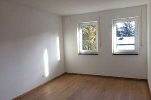 4-Zi-Whg mit Balkon in Augsburg-Hochzoll - Nähe Bahnhof – Die vollständige Adresse der Immobilie erhältst du vom Anbieter., 86163 Hochzoll-Süd, Augsburg – Vorschaubild 6