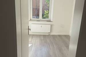 Fehrbellinstraße 11, 40472 Düsseldorf – Fehrbellinstraße 11, 40472 Rath, Düsseldorf – Vorschaubild 3