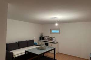 Gepflegtes Reiheneckhaus mit Garage in Walzbachtal – Jöhlinger Straße 151, 75045 Walzbachtal – Vorschaubild 4