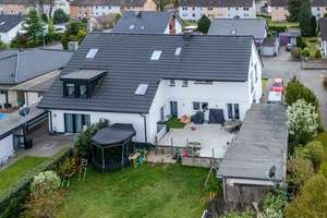 Familienfreundliche Erdgeschosswohnung mit Hauscharakter, Garten & Terrasse in ruhiger Sackgasse – Die vollständige Adresse der Immobilie erhältst du vom Anbieter., 33104 Schloß Neuhaus, Paderborn – Vorschaubild 2