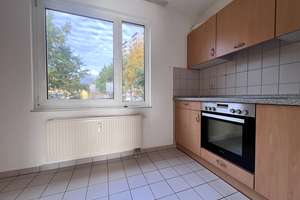 Stilvolle 2-Zimmer-Wohnung mit Fahrstuhl und Tiefgaragenplatz in ruhiger Wohnlage – Die vollständige Adresse der Immobilie erhältst du vom Anbieter., 28279 Neue Vahr Südwest, Bremen – Vorschaubild 5