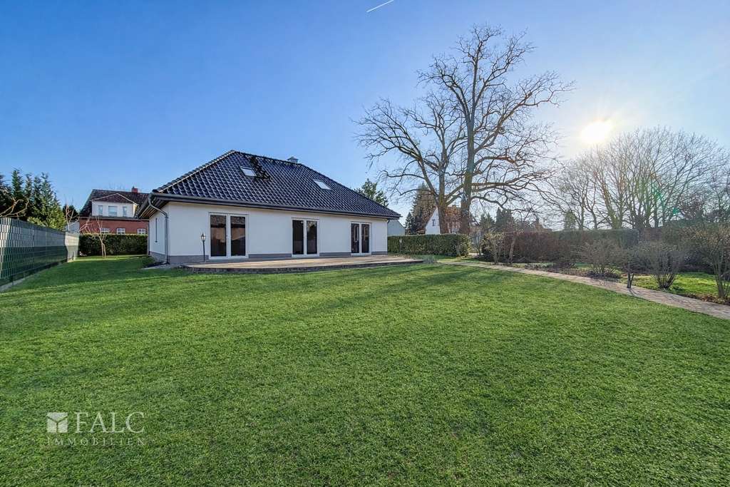 Immobilie in Jerichow - Provisionsfrei. Moderner Bungalow in ruhiger Lage! - Bild 1