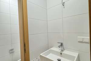 Schöne, neu renovierte 3-Zimmer-Wohnung in Ingolstadt – Die vollständige Adresse der Immobilie erhältst du vom Anbieter., 85049 Mitte, Ingolstadt – Vorschaubild 3