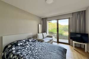 Wohnen wie im Bungalow: Exklusive EG-Wohnung mit sonnigen Terrassen & großem Garten – 30559 Kirchrode, Hannover – Vorschaubild 16