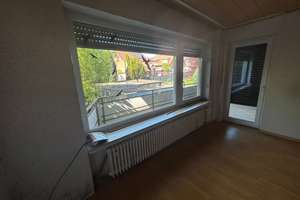 Großzügige 2-Zimmer-Wohnung mit Balkon in Bochum, Overdyker Straße – Overdyker Str. 142, 44793 Hamme, Bochum – Vorschaubild 2