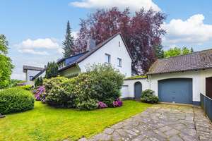 Stadtnah wohnen und Natur genießen: Ihr Zuhause zwischen Köln und Düsseldorf – Die vollständige Adresse der Immobilie erhältst du vom Anbieter., 51379 Opladen, Leverkusen – Vorschaubild 2