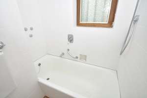 Helle, gut geschnittene 2-Zi-Wohnung mit Balkon & Klimaanlage, 48 qm, Karlsruhe-West – Sophienstr. 145, 76135 Weststadt, Karlsruhe – Vorschaubild 10