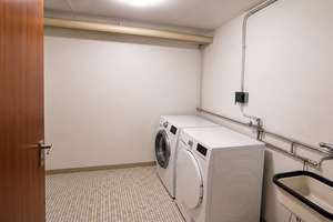 Gepflegtes Reihenmittelhaus in München Aubing – Die vollständige Adresse der Immobilie erhältst du vom Anbieter., 81249 Aubing-Süd, München – Vorschaubild 25