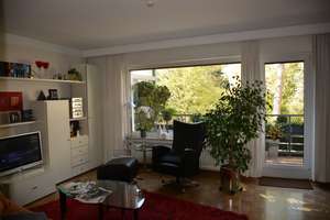 Großzügige, helle 3-Zimmer-Wohnung mit großem Balkon und schönem Blick ins Grüne – 60431 Eschersheim, Frankfurt am Main – Vorschaubild 3