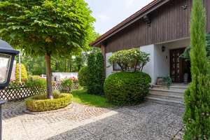 Villa mit zwei Wohneinheiten in Toplage: Haus mit Potenzial zur individuellen Verwirklichung – Die vollständige Adresse der Immobilie erhältst du vom Anbieter., 55124 Gonsenheim, Mainz – Vorschaubild 16