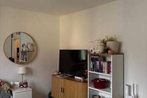 Stilvoll möbliertes: 1,5-Zimmer-Apartment im Lehel – Die vollständige Adresse der Immobilie erhältst du vom Anbieter., 80538 Englischer Garten, München – Vorschaubild 1