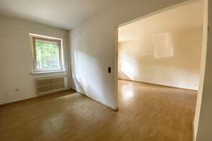ab sofort * RENOVIEREN & WOHLFÜHLEN * 2 Zimmer * EG * WEHOFEN