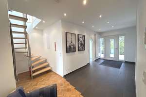 Rösrath / Wickuhl: Exklusives 2-Familienhaus + Einliegerwohnung mit Traumblick und vielen Extras! – Die vollständige Adresse der Immobilie erhältst du vom Anbieter., 53797 Lohmar – Vorschaubild 5
