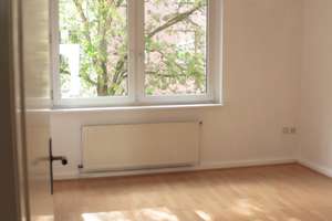 Helle sanierte 2 Zi. Wohnung mit Balkon u. Wohnküche im beliebten Stadtteil Pempelfort – Franklinstraße 50, 40479 Pempelfort, Düsseldorf – Vorschaubild 3