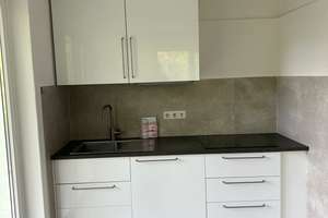 Renovierte 2-Zimmer Wohnung mit Balkon und Stellplatz – Salinenstraße 62, 97688 Bad Kissingen – Vorschaubild 4
