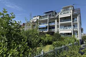 BONN BEUEL, direkte Rheinlage, top 4 Zi. Wohnung ca. 156 m² Wfl. Sonnenbalkon, Aufzug, Kfz. Stellpl. – Die vollständige Adresse der Immobilie erhältst du vom Anbieter., 53225 Beuel-Mitte, Bonn – Vorschaubild 6
