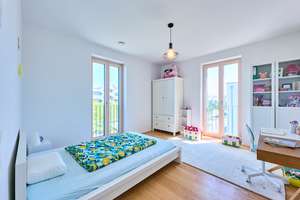 Schöne 4-Zimmer-Wohnung mit großem Balkon und Dachterrasse! – Die vollständige Adresse der Immobilie erhältst du vom Anbieter., 81825 Waldtrudering, München – Vorschaubild 12