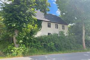 Sanierungsbedürftiges Einfamilienhaus in zentraler Lage mit großem Garten – Die vollständige Adresse der Immobilie erhältst du vom Anbieter., 8294 Lößnitz – Vorschaubild 2