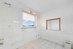 Endlich wieder eine 4-Zimmer-Wohnung! Stadtnah mit Balkon und TG-Platz! – 33604 Mitte, Bielefeld – Vorschaubild 5