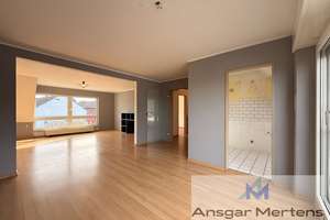 (D)EIN Wohnglück über MG-Bonnenbroich
Gemütliche Dachgeschosswohnung mit Balkon & Garagenoption – 41238 Bonnenbroich-Geneicken, Mönchengladbach – Vorschaubild 8
