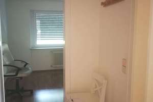 Charmante bezugsfreie 2-Zimmer-Wohnung mit Südwest-Balkon in ruhiger Lage von Freiburg-Zähringen – 79108 Zähringen, Freiburg im Breisgau – Vorschaubild 19