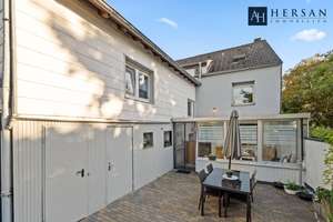 Freistehendes Einfamilienhaus mit drei Garagen und Wintergarten - Mehrgenerationenhaus geeignet! – Die vollständige Adresse der Immobilie erhältst du vom Anbieter., 52382 Niederzier – Vorschaubild 12