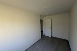 Charmante 3-Zimmer-Wohnung mit frischem Look – Ihr neues Zuhause in Salzgitter-Thiede – Pappeldamm 22, 38239 Thiede, Salzgitter – Vorschaubild 4