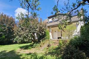 Ein Zuhause mit Geschichte. Bereit für die nächste Generation. 165 m² in bester Weinberglage.