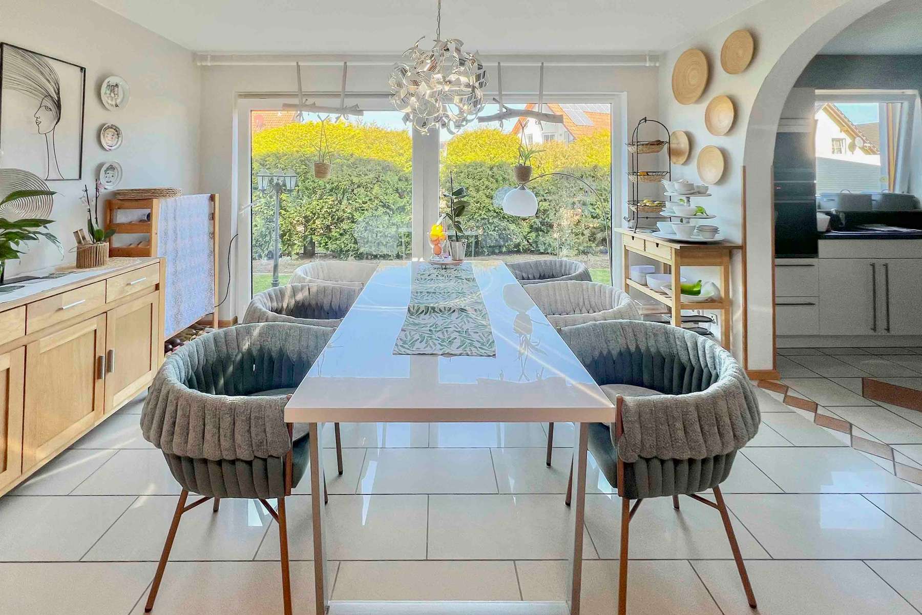 Immobilie in Holle - Charmante Blockhütte trifft modernen Neubau – Ruhige Sackgassenlage in Holle - Erbbaurecht - Bild 1