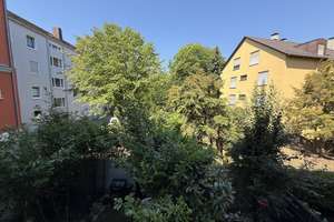 Attraktive 2-ZKB-Wohnung mit Balkon in zentraler Lage *Augsburg-Pfersee*