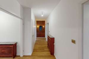 Großzügig leben mit Stil - Zweifamilienhaus mit weitläufigem Garten – Die vollständige Adresse der Immobilie erhältst du vom Anbieter., 65207 Auringen, Wiesbaden – Vorschaubild 12