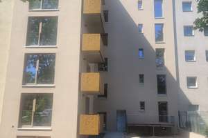 Top 2-Zimmer-Wohnung mit Balkon in Berlin-Mitte – Neue Hochstraße 17, 13347 Gesundbrunnen, Berlin – Vorschaubild 2
