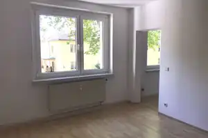PROVISIONSFREI - sofort bezugsfertig im idyllischen Laubegast, 1. Obergeschoss – Salzburger Str. 30, 1279 Dresden – Vorschaubild 3