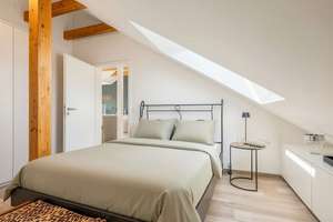 Lichtdurchflutetes Domizil über den Dächern Münchens mit Südbalkon | Verkauf mit Nießbrauch – Die vollständige Adresse der Immobilie erhältst du vom Anbieter., 80807 Milbertshofen, München – Vorschaubild 10
