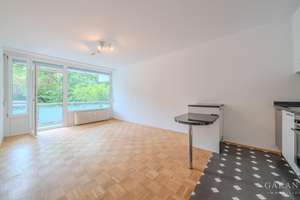 Sofort bezugsfreie Wohnung mit Süd-Balkon in Schwabing