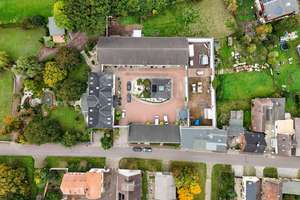 Repräsentative Villa auf weitläufigem Grundstück mit Poolhaus – 39167 Ochtmersleben – Vorschaubild 2