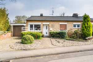 Frechen-Königsdorf, Bungalow mit Garage in bevorzugter Lage. – Rhein-Erft-Kreis – Vorschaubild 1