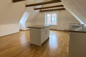 Helle Dachgeschosswohnung im Stadtzentrum von Kempten – Fürstenstraße 22, 87439 Innenstadt, Kempten (Allgäu) – Vorschaubild 1